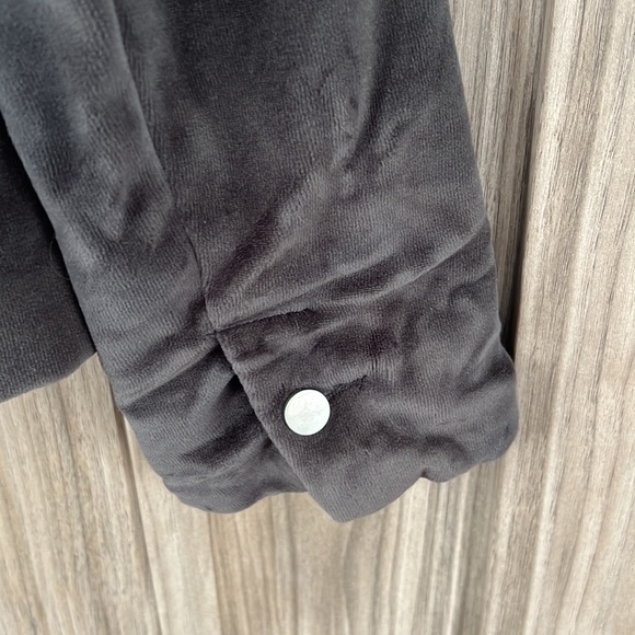 Hip chik couture Gray velvet jacket size 12 brand new LOVE in crystals - Picture 6 of 8